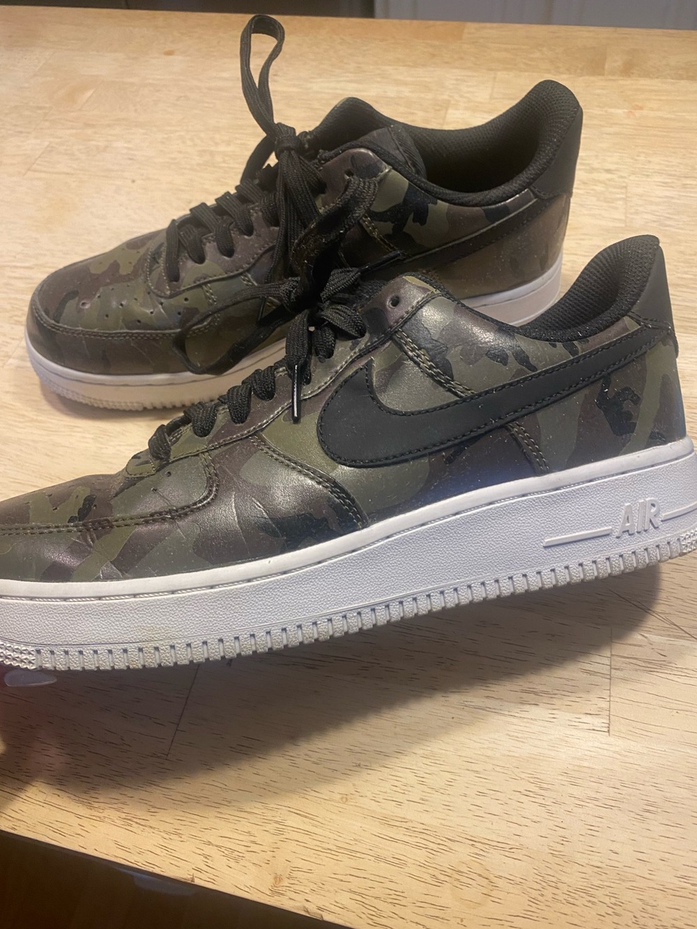 Nike Air Force 1 Low
Camo Olive  Men’s Size 8